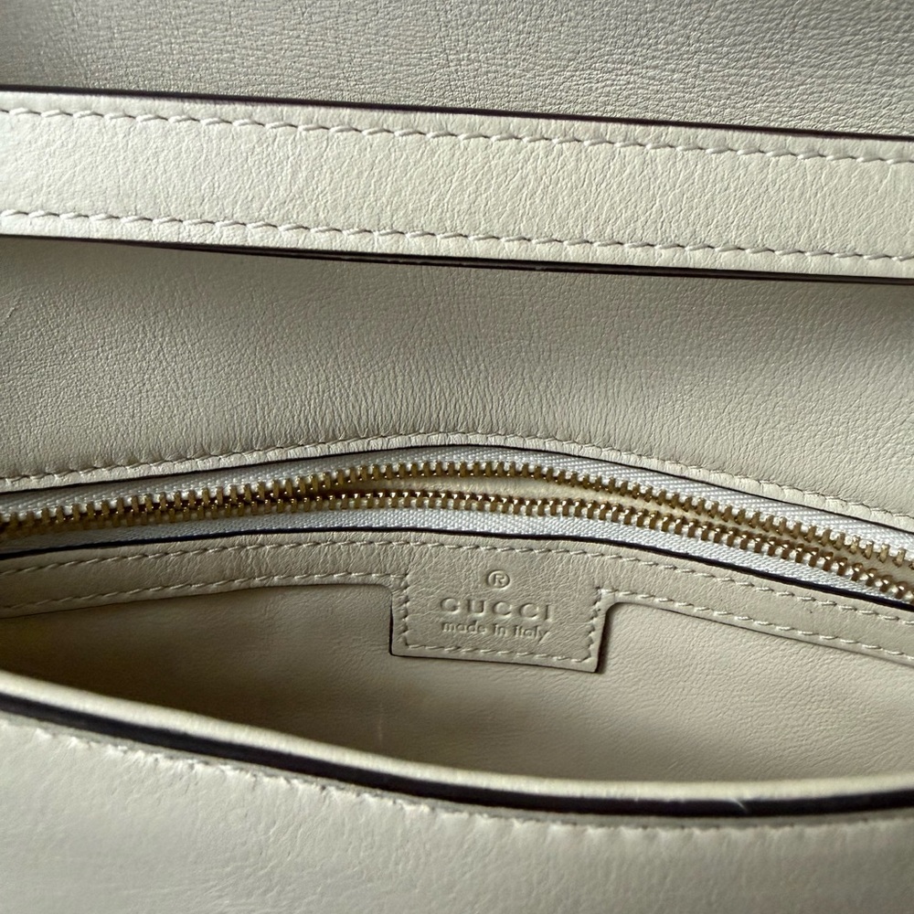 Gucci Blondie Shoulder Bag - Picture 8 of 11